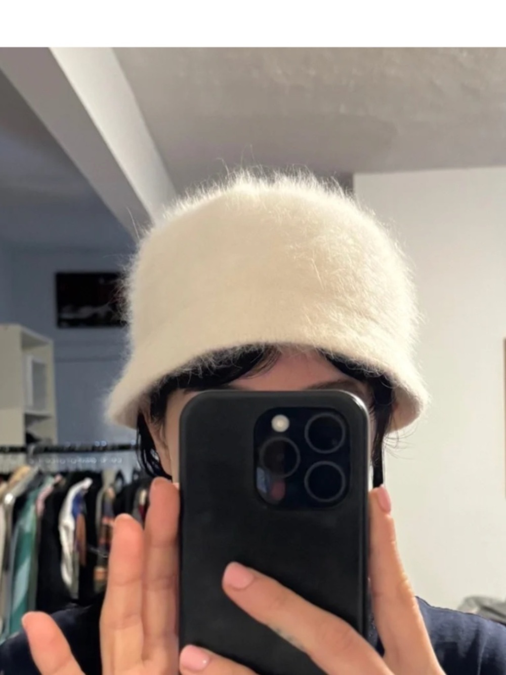 AMAZING  Vintage White Fuzzy Angora Bucket Hat * accepting offers